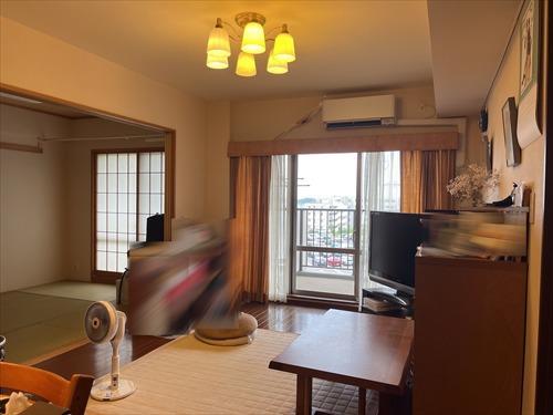 リビングダイニング