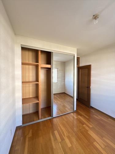 洋室（約4.8帖）