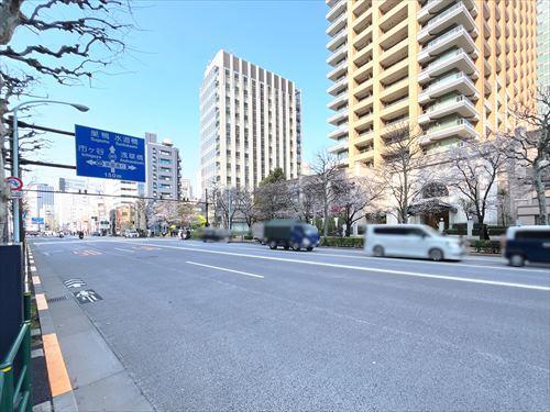 現地前道路