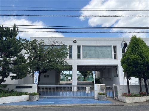 横浜市立あざみ野中学校（1500ｍ）