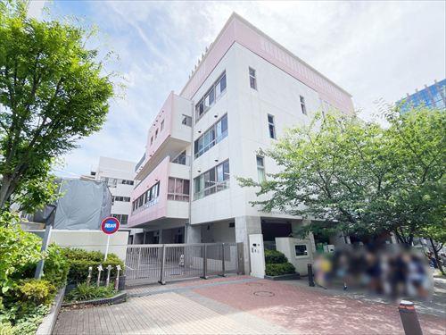 品川区立御殿山小学校(990m)