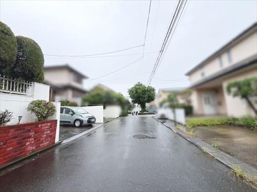 前面道路（2026年9月撮影）