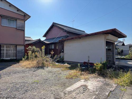 西側敷地-2 (2025年11月撮影）