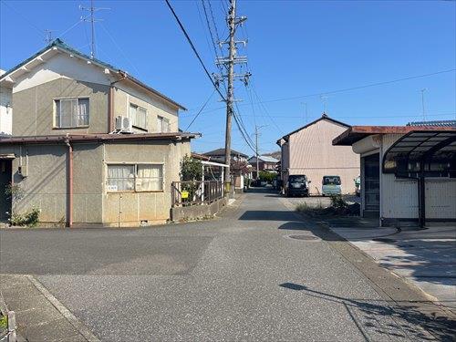 前面道路(西側から撮影)-4