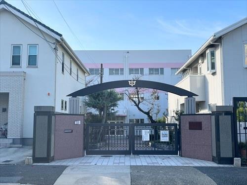 名古屋市立桜山中学校まで280m