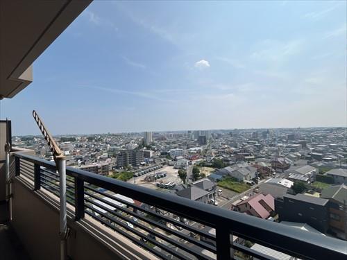 バルコニーからの眺望③