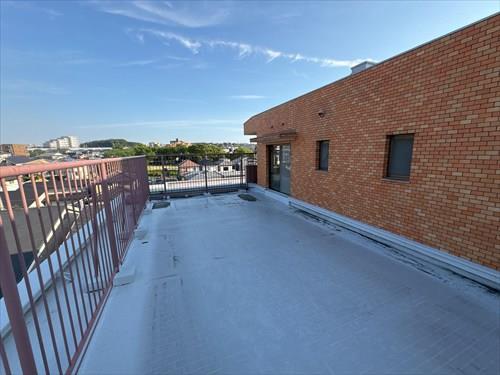 ルーフバルコニー２