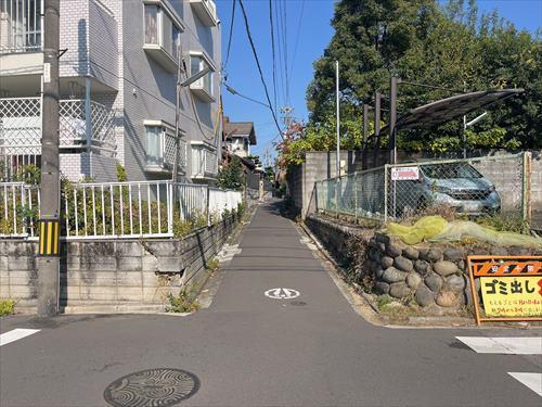 前面道路(南側から撮影)-4
