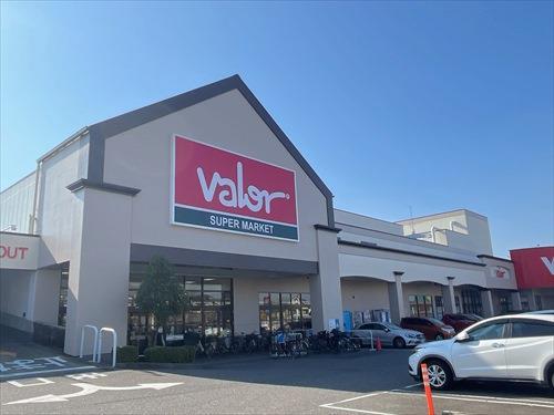 バロー瑞穂店まで1120m