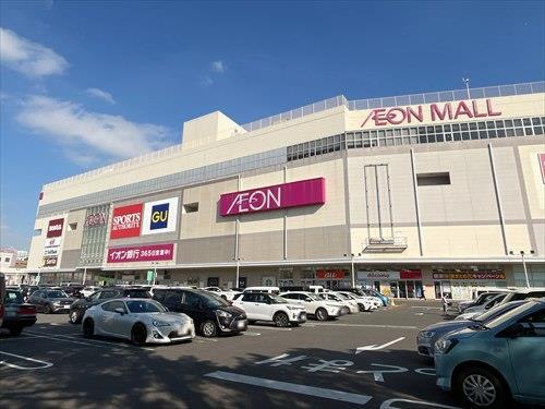 イオン熱田店まで2030m