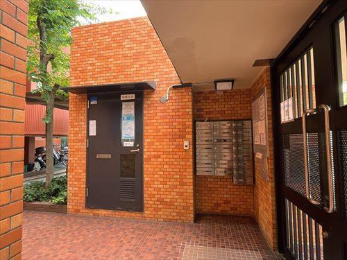 エントランス-2