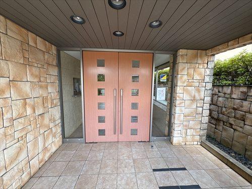 エントランス前面