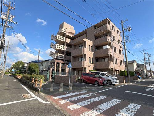 外観(西側から/2025年10月撮影)