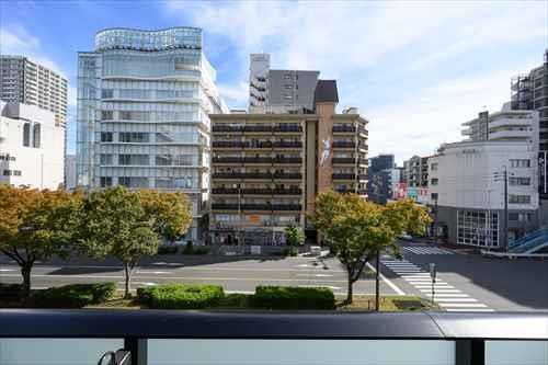 東側バルコニーからの眺望