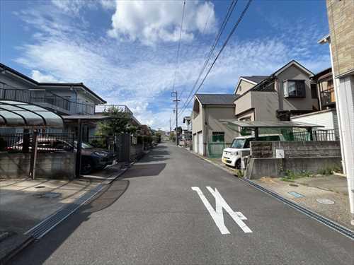 前面道路写真３（2025.9月撮影）