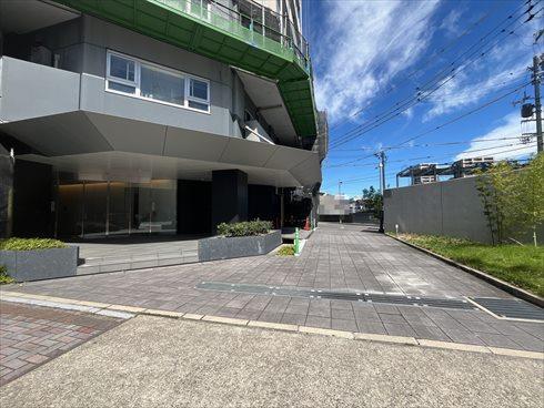 エントランス②