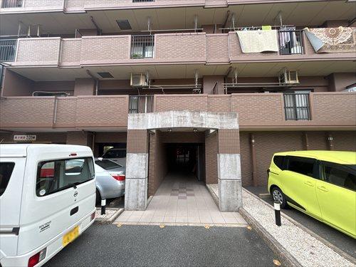 裏側出入口