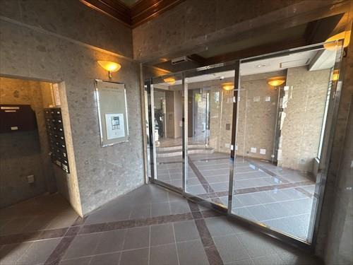 エントランス①