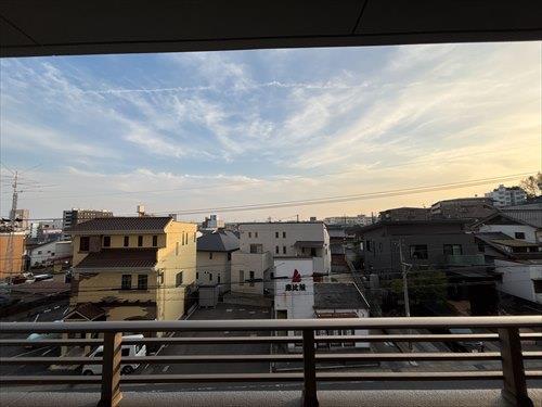 南側バルコニーからの眺望