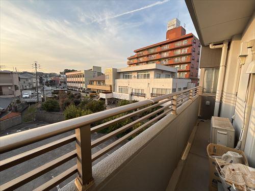 西側バルコニー