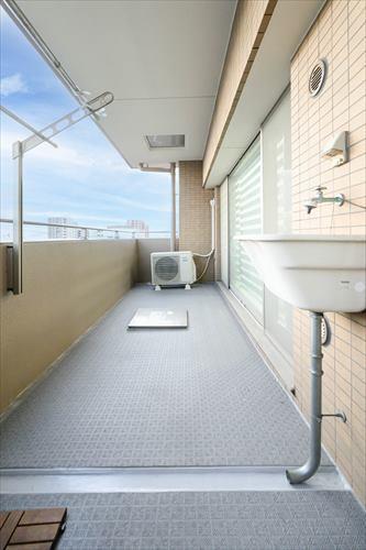 南側バルコニー