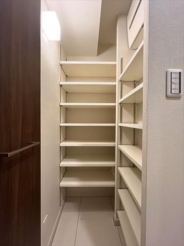 SIC(シューズンクローゼット)