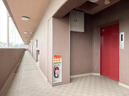 3階共用廊下