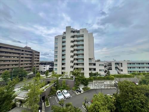 南西側バルコニーからの眺望