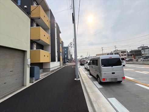 前面道路(2026年6月撮影)