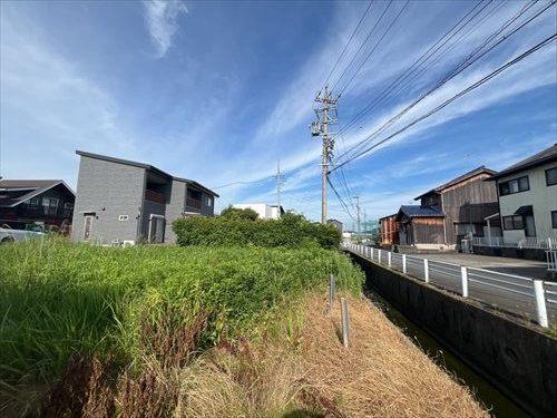 対象不動産敷地内