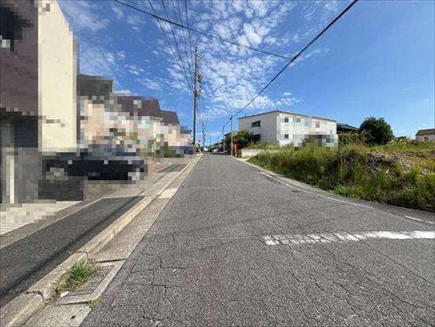 前面道路③（2026年8月撮影）