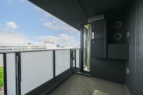 西側バルコニー（2026年9月撮影）