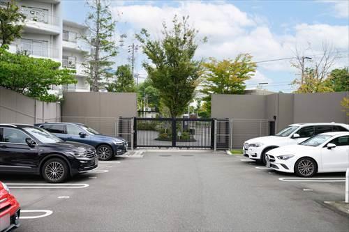 駐車場２