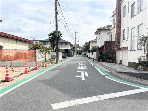 南西側前面道路(2026年10月撮影）