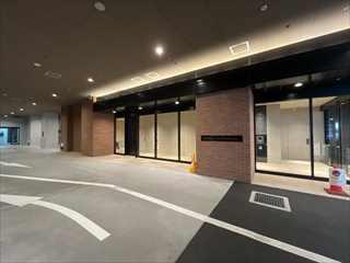 地下エントランス