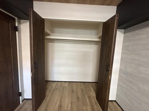 クローゼット（洋室・約7帖）