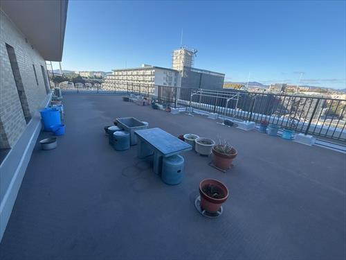 ルーフバルコニー