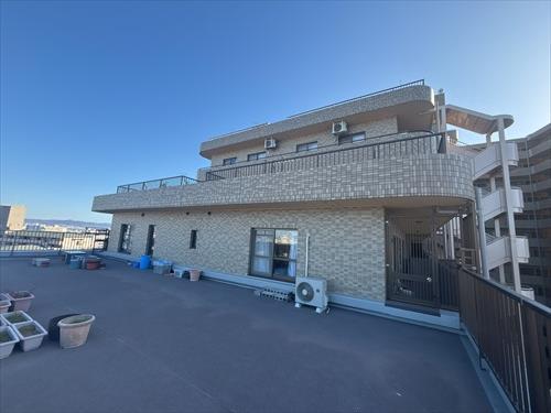 ルーフバルコニー