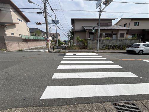 南側前面道路 南側前面道路
