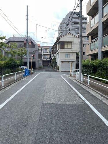 前面道路東側2(2025年8月撮影)