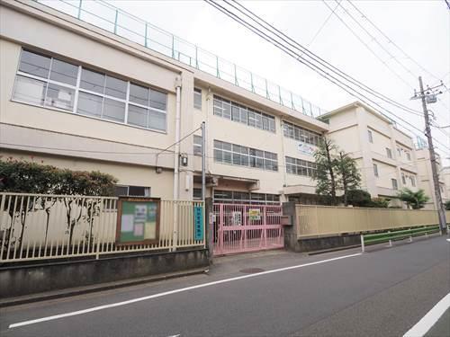 大田区立六郷小学校 70ｍ