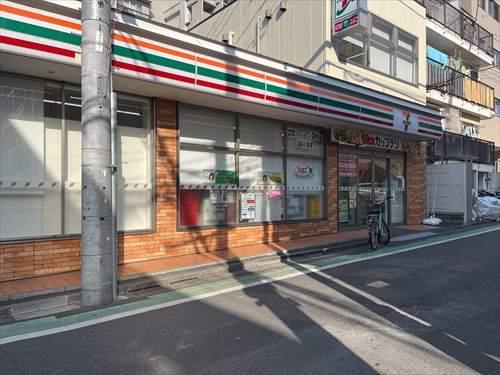 セブンイレブン新宿大久保3丁目店590ｍ