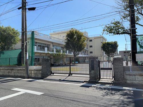 横浜市立平安小学校 850ｍ