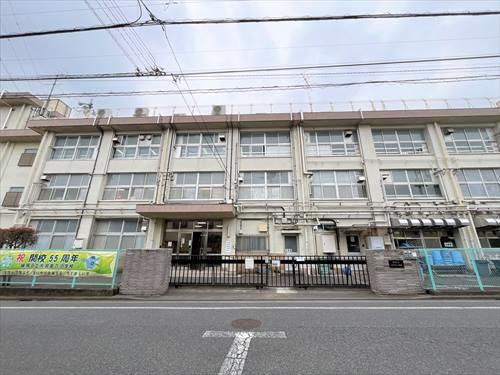 練馬区立大泉第六小学校 450ｍ