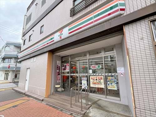セブンイレブン 320ｍ