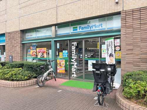 ファミリーマート石神井公園店 410ｍ