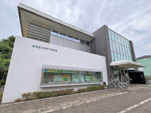 練馬区立南田中図書館 1090ｍ