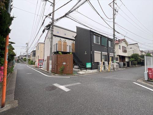 隣接道路を含む現地