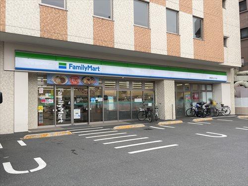 ファミリーマート約720ｍ