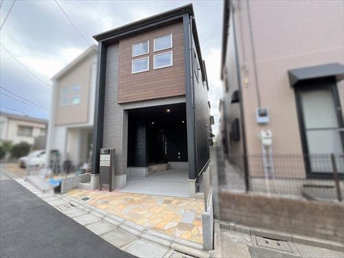 外観（2025年10月撮影時）